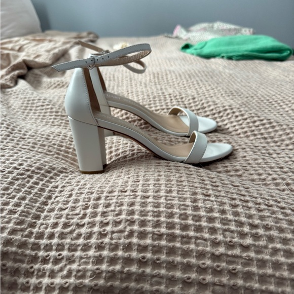 Stuart Weitzman nearly nude White Heels - Picture 4 of 7